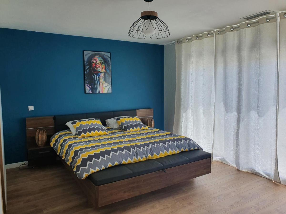 La Suite De La Route Des Chateaux Arsac Dış mekan fotoğraf